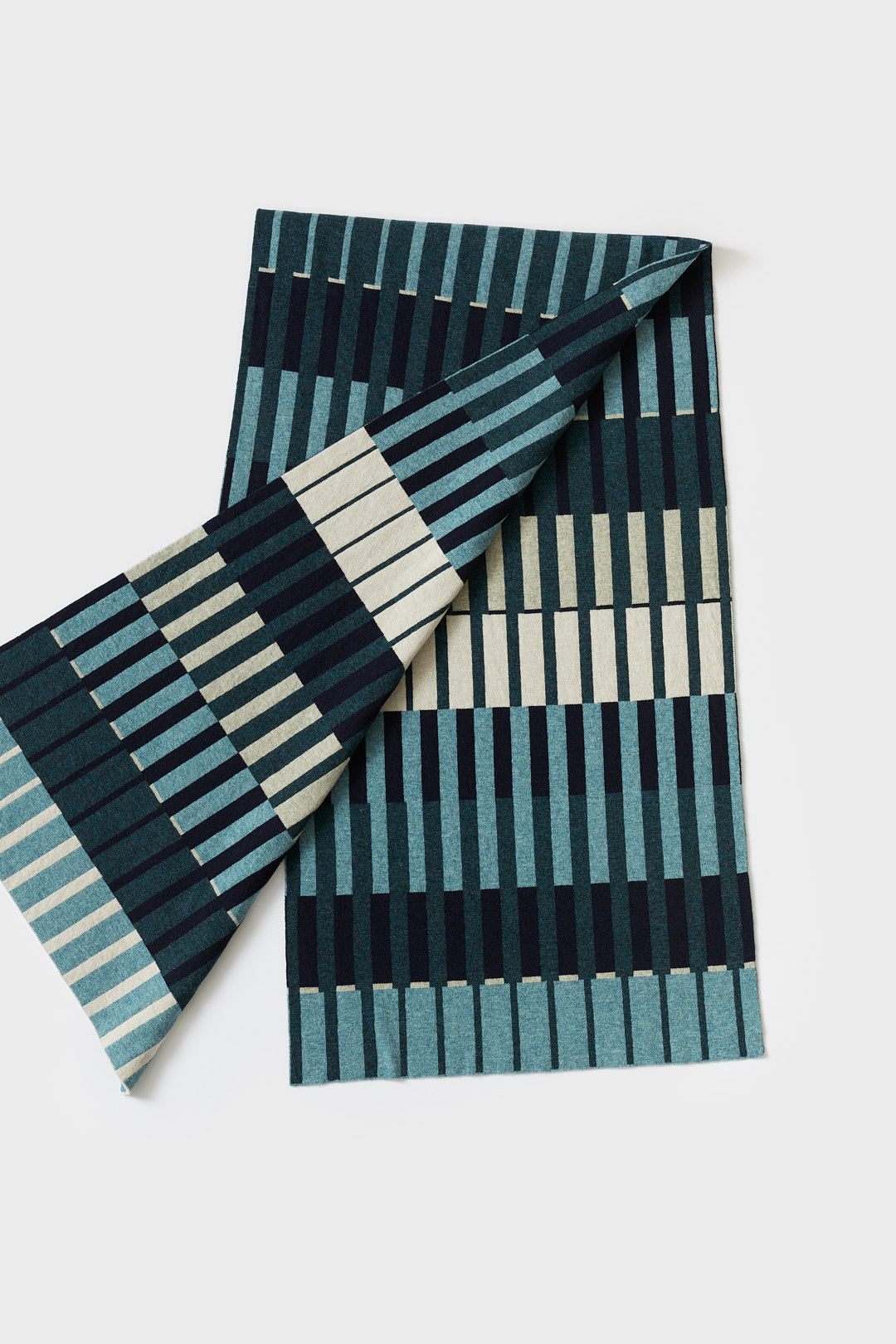 Scarf "Harbour" - Navy & Ink