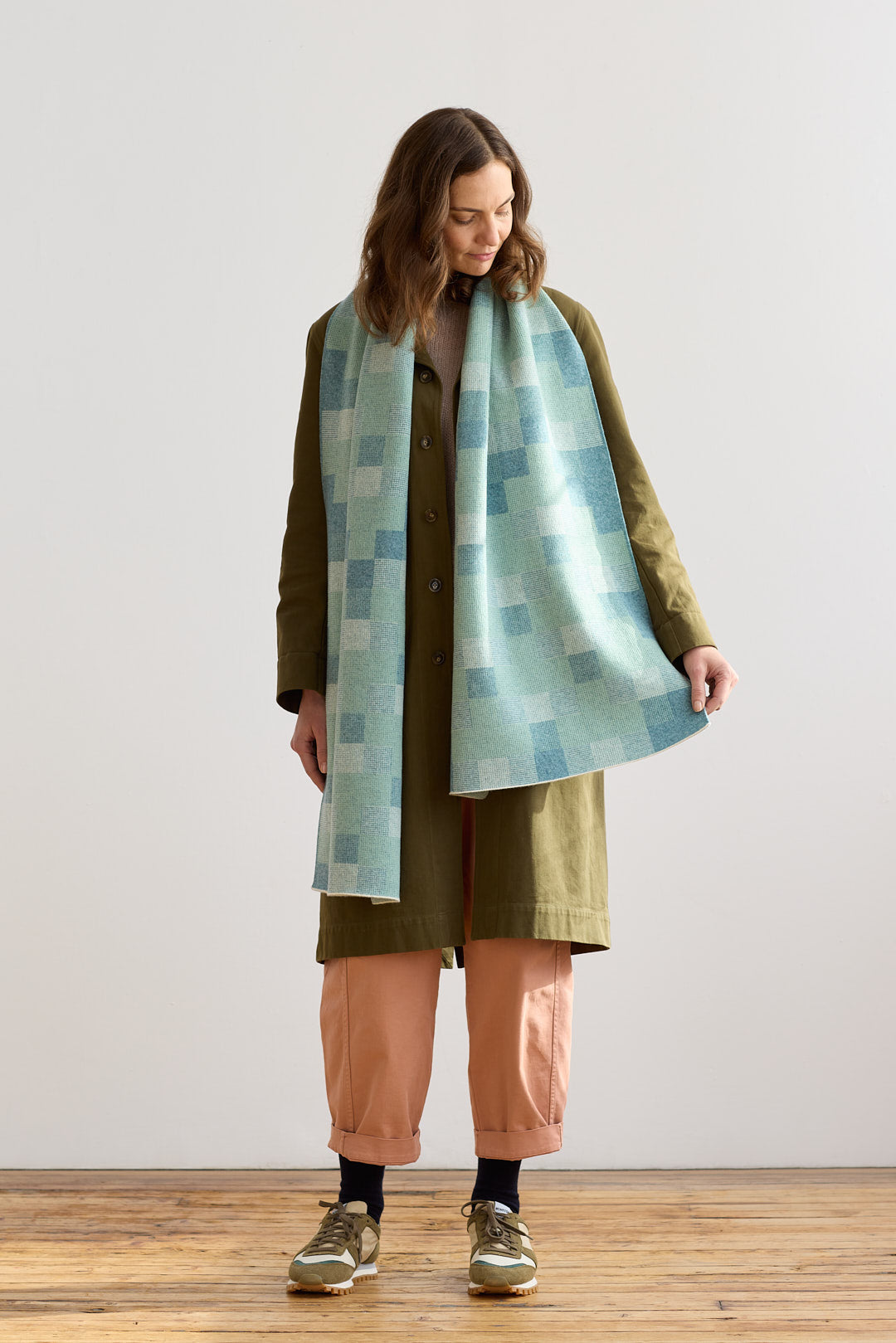 Scarf "Faro" - North Sea + Eggshell