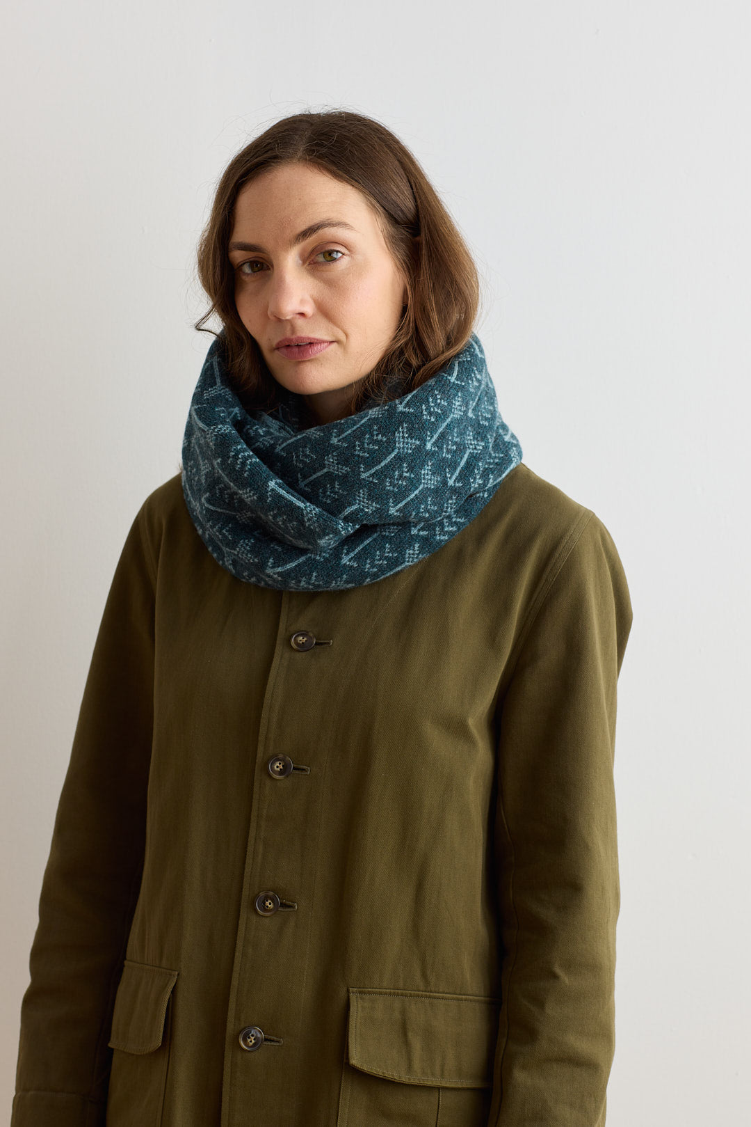 Circle Scarf "Arrow" - Ink & North Sea