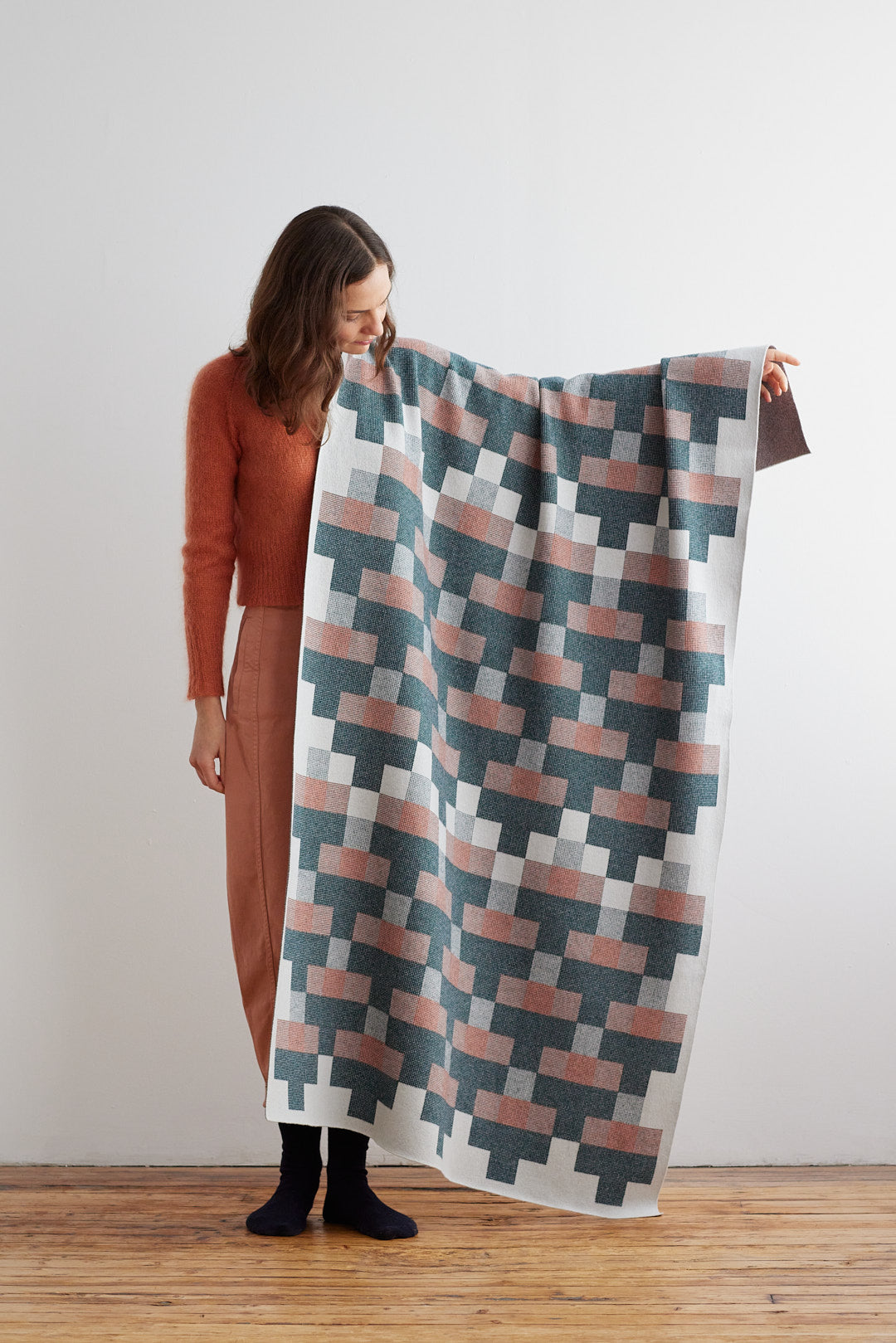 Blanket "Faro" - Ink & Rosehip