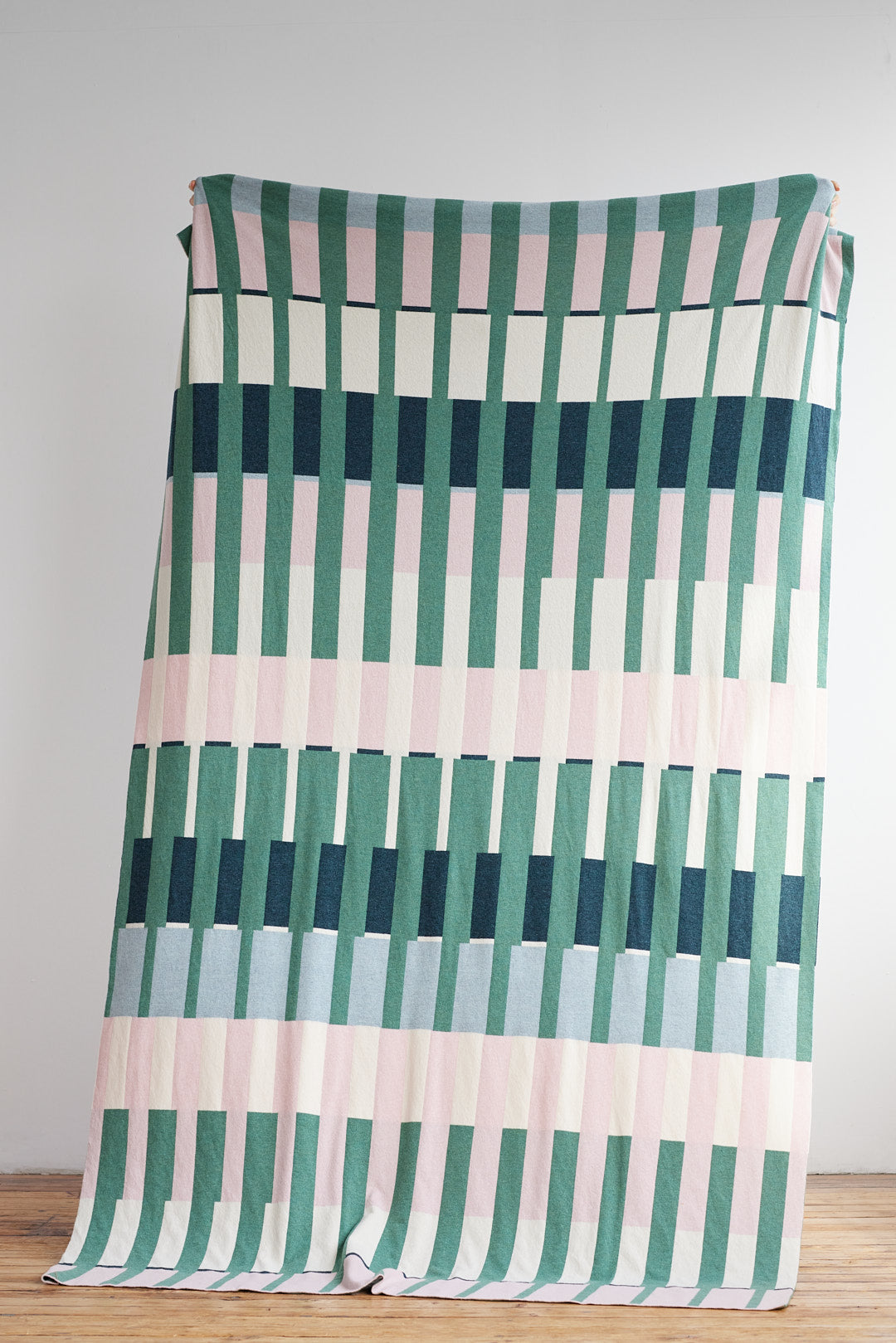 Bedthrow "Harbour" - Willow & Seashell