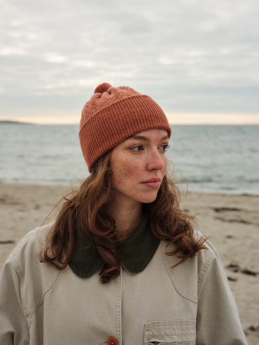 Pom Hat "Brackish" - Iron Oxide & Nettle