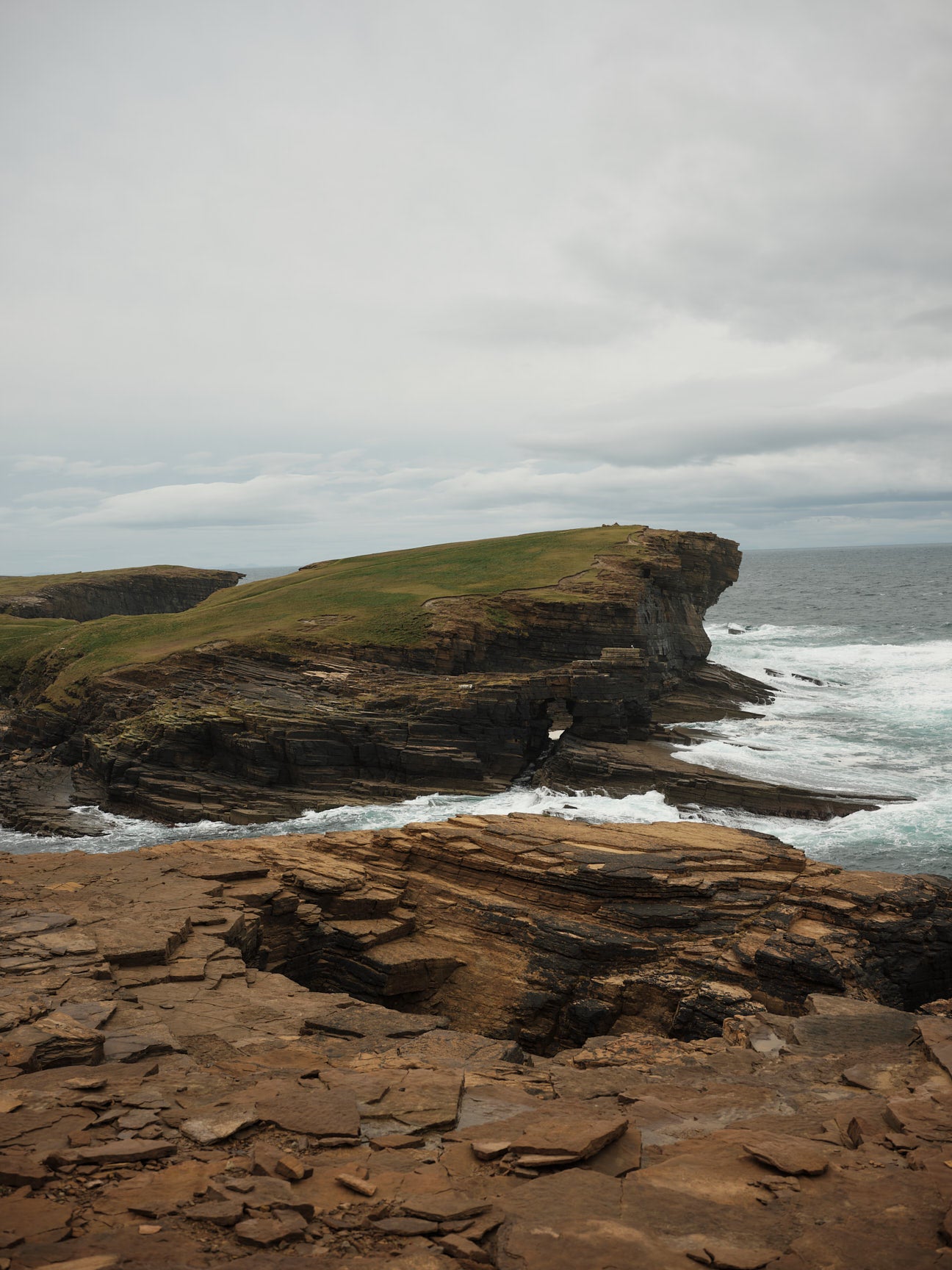 Scarf "Acre" - Field Green, Barley, Dove