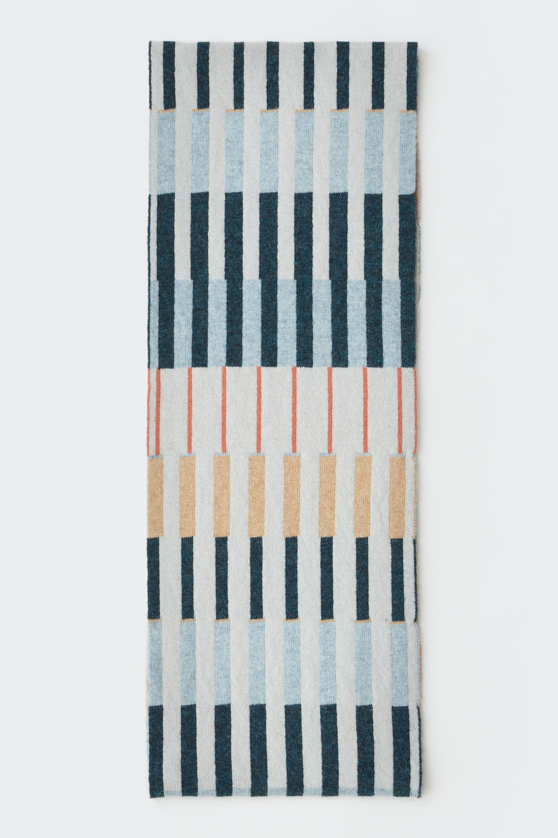 Circle Scarf "Harbour" - Ink, Rosehip + Haar