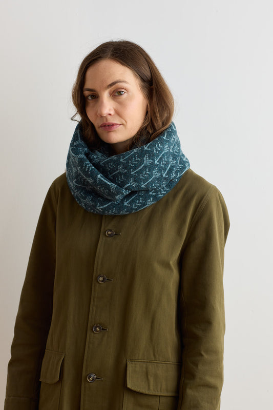 Circle Scarf "Arrow" - Ink & North Sea