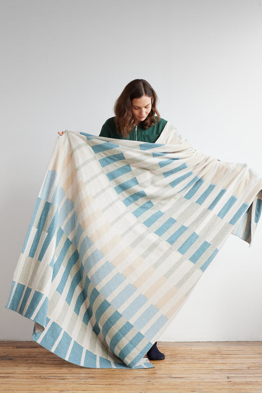 Bedthrow "Harbour" - North Sea + Oatmeal