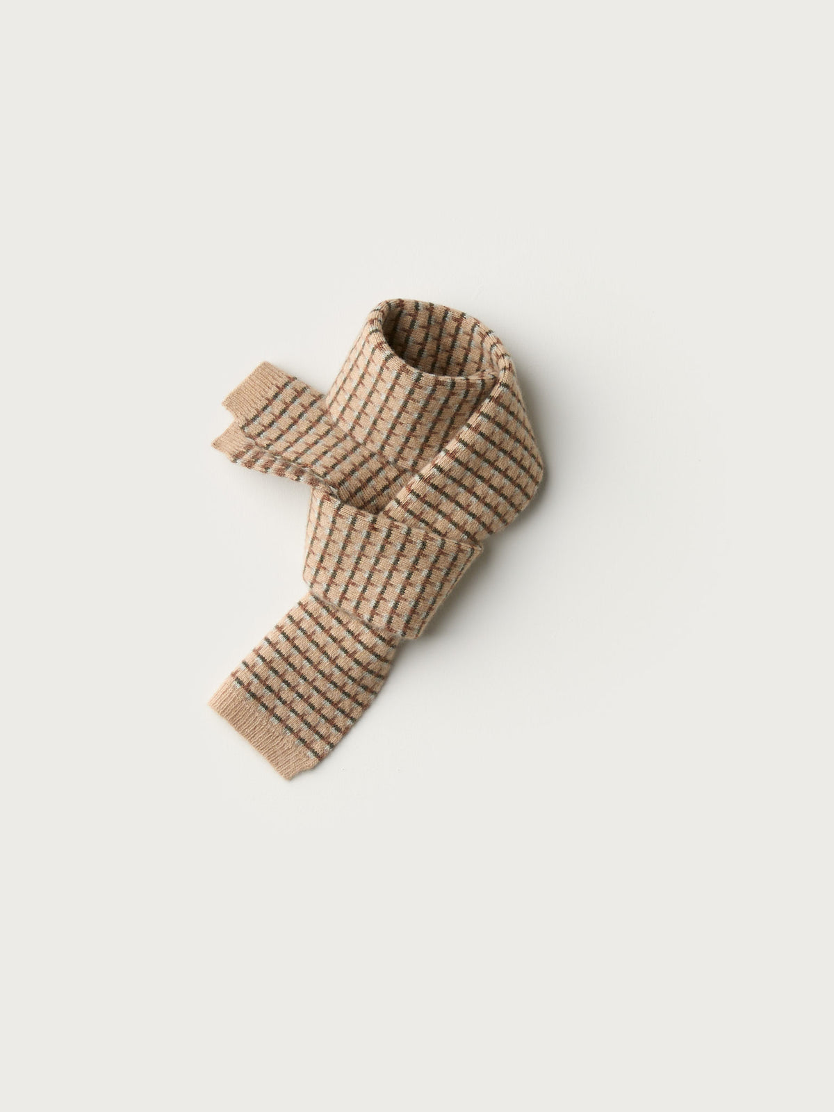 Neckerchief "Basket" - Barley, Hazelnut, Nettle