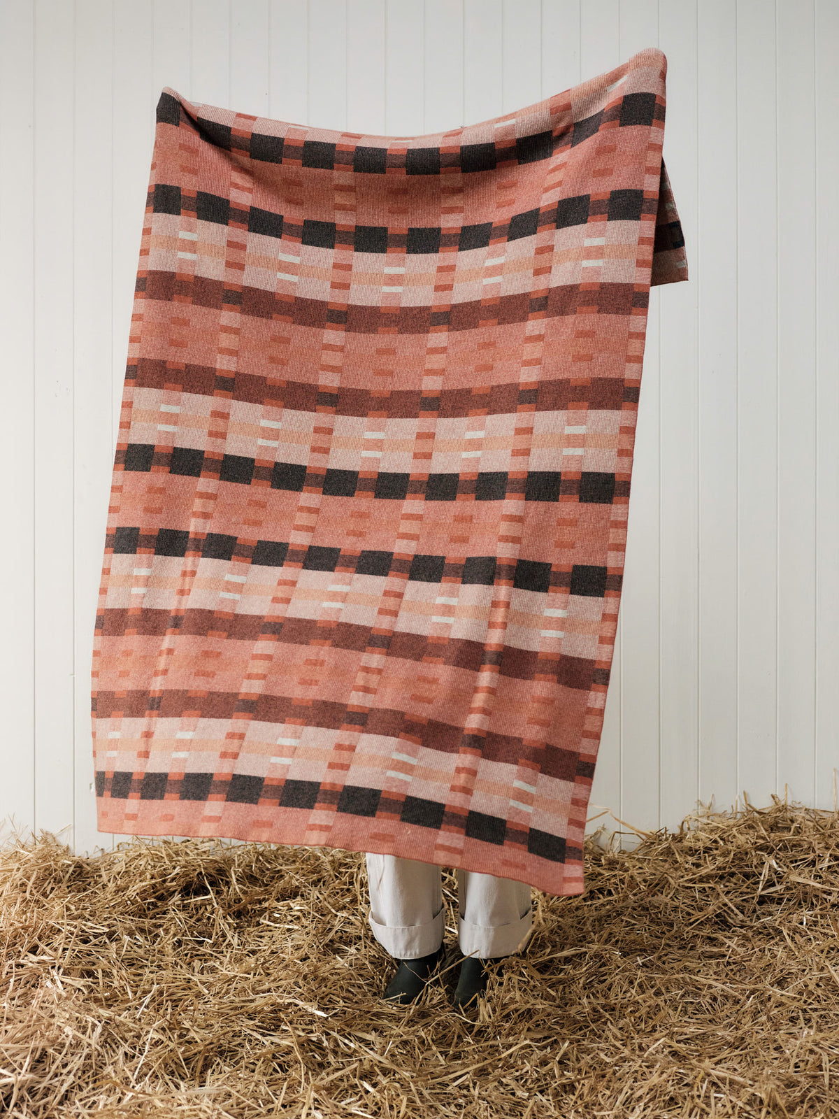Blanket "Stockholm" - Iron Oxide, Barley, Ink