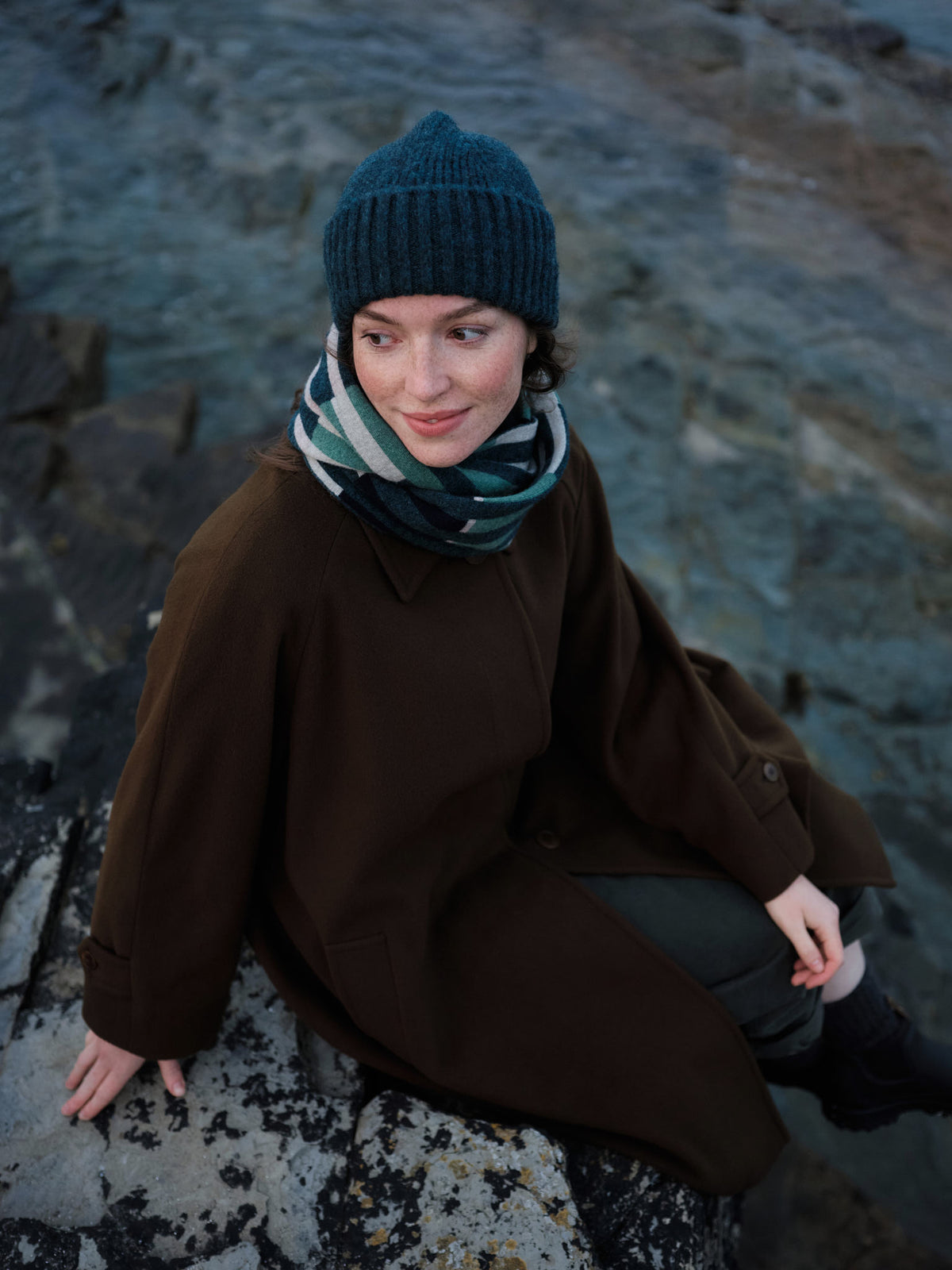 Circle Scarf "Harbour" - Willow, Ink, Dulse