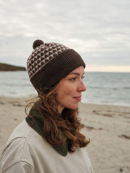 Pom Hat "Basket" - Loam, Dulse, Haar