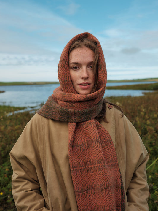 Scarf "Brackish" - Iron Oxide & Nettle