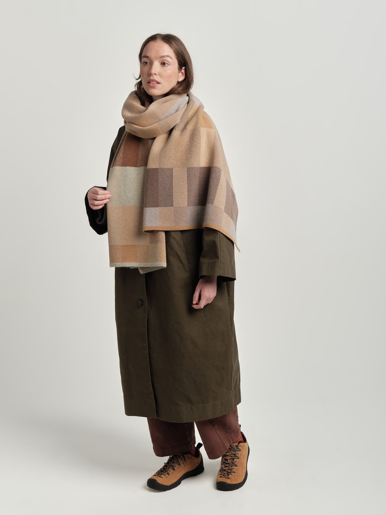 Scarf "Acre" - Barley, Hazelnut, Birch