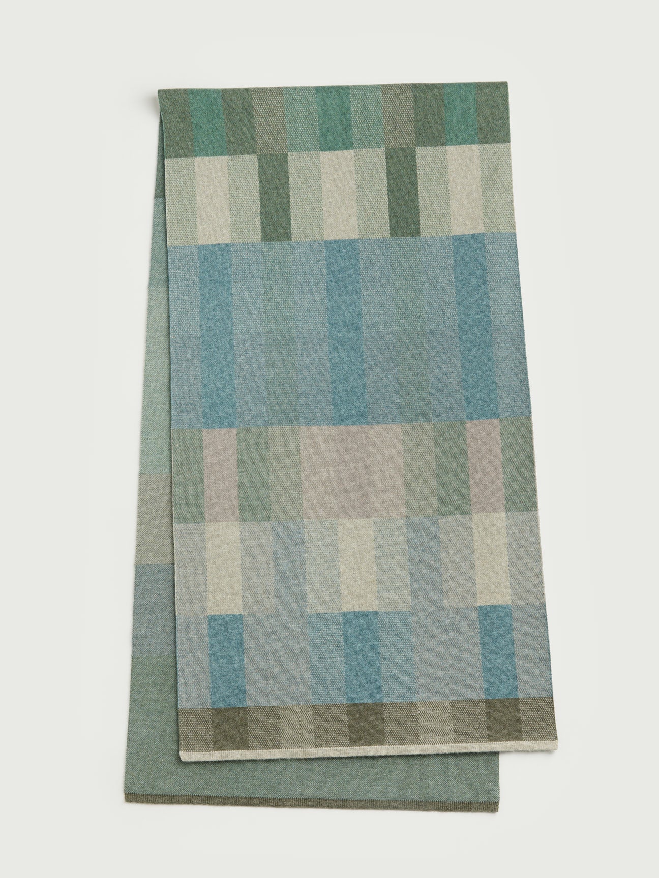 Scarf "Acre" - North Sea, Willow, Moss