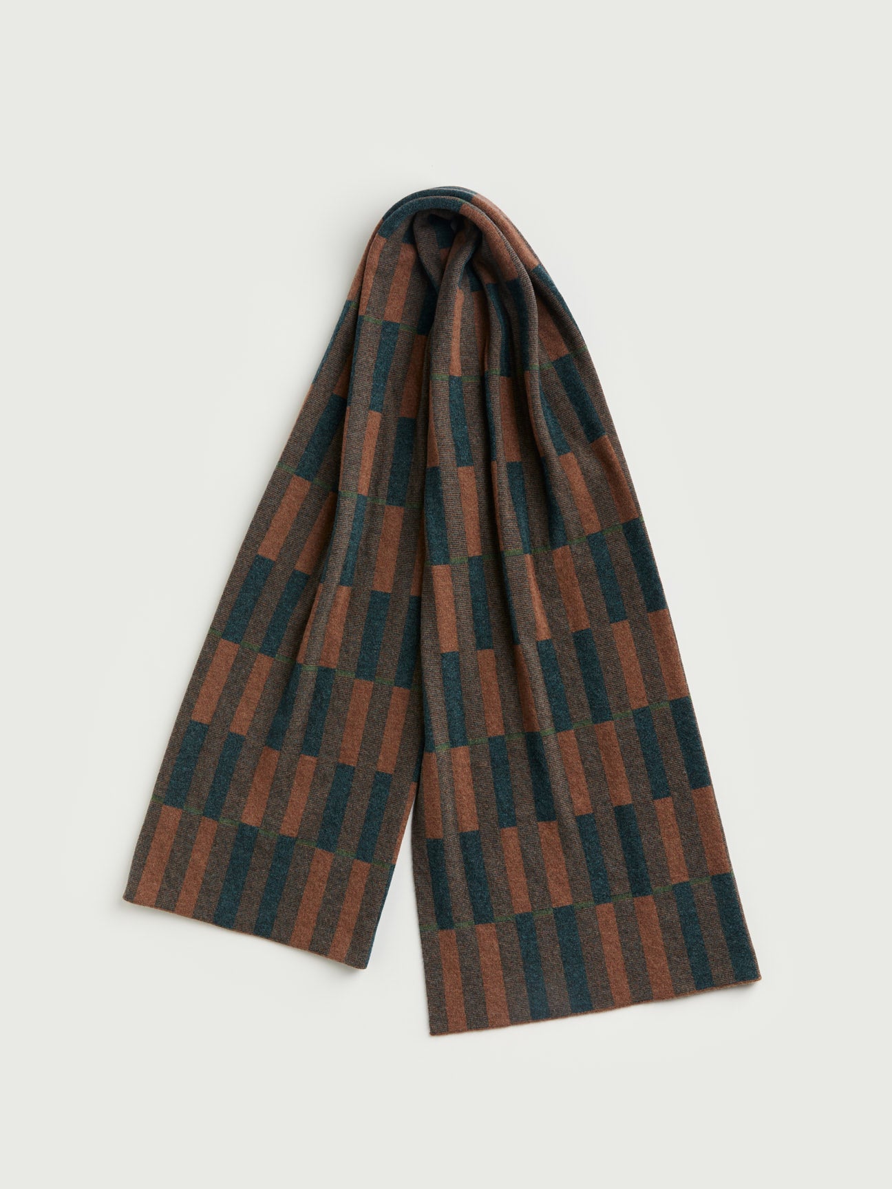 Scarf "Garden" - Hazelnut & Ink