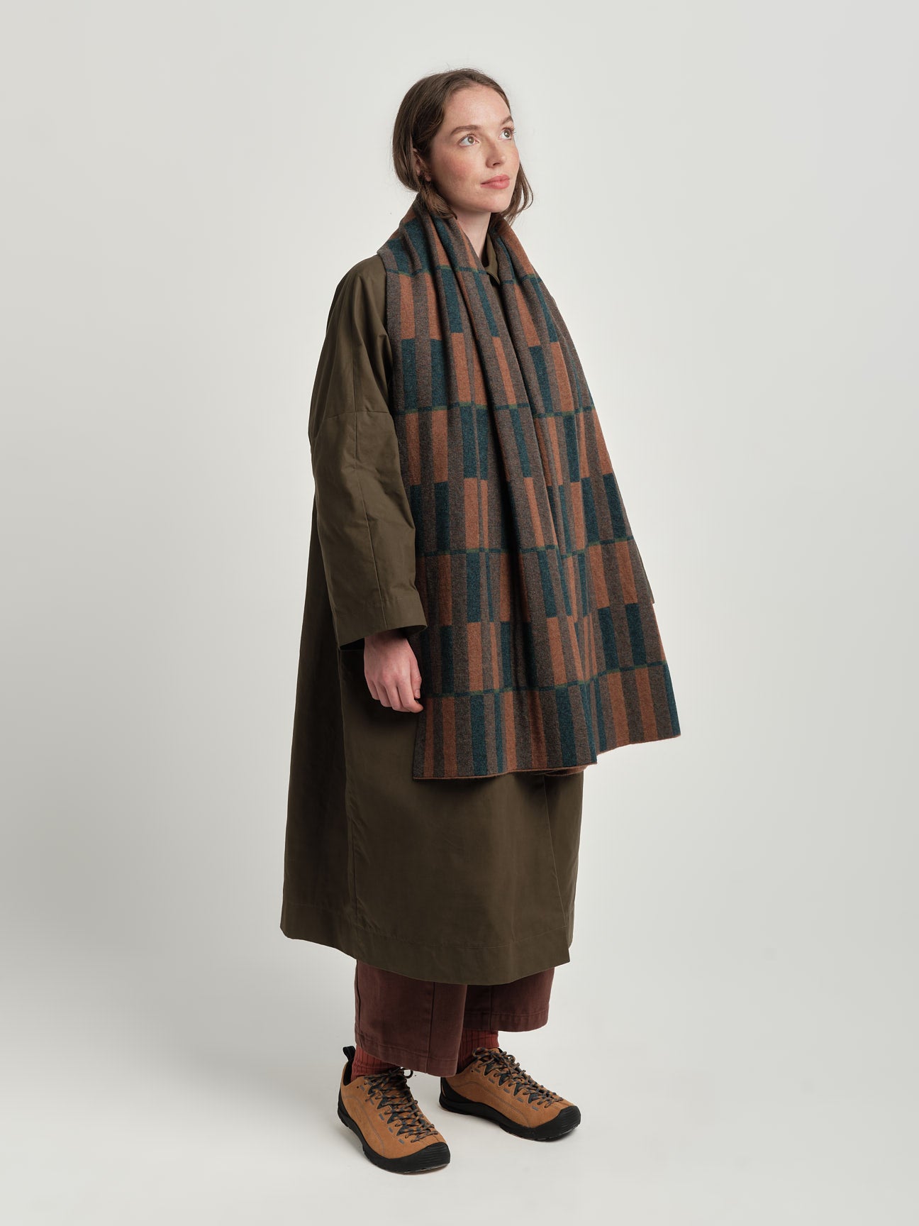 Scarf "Garden" - Hazelnut & Ink