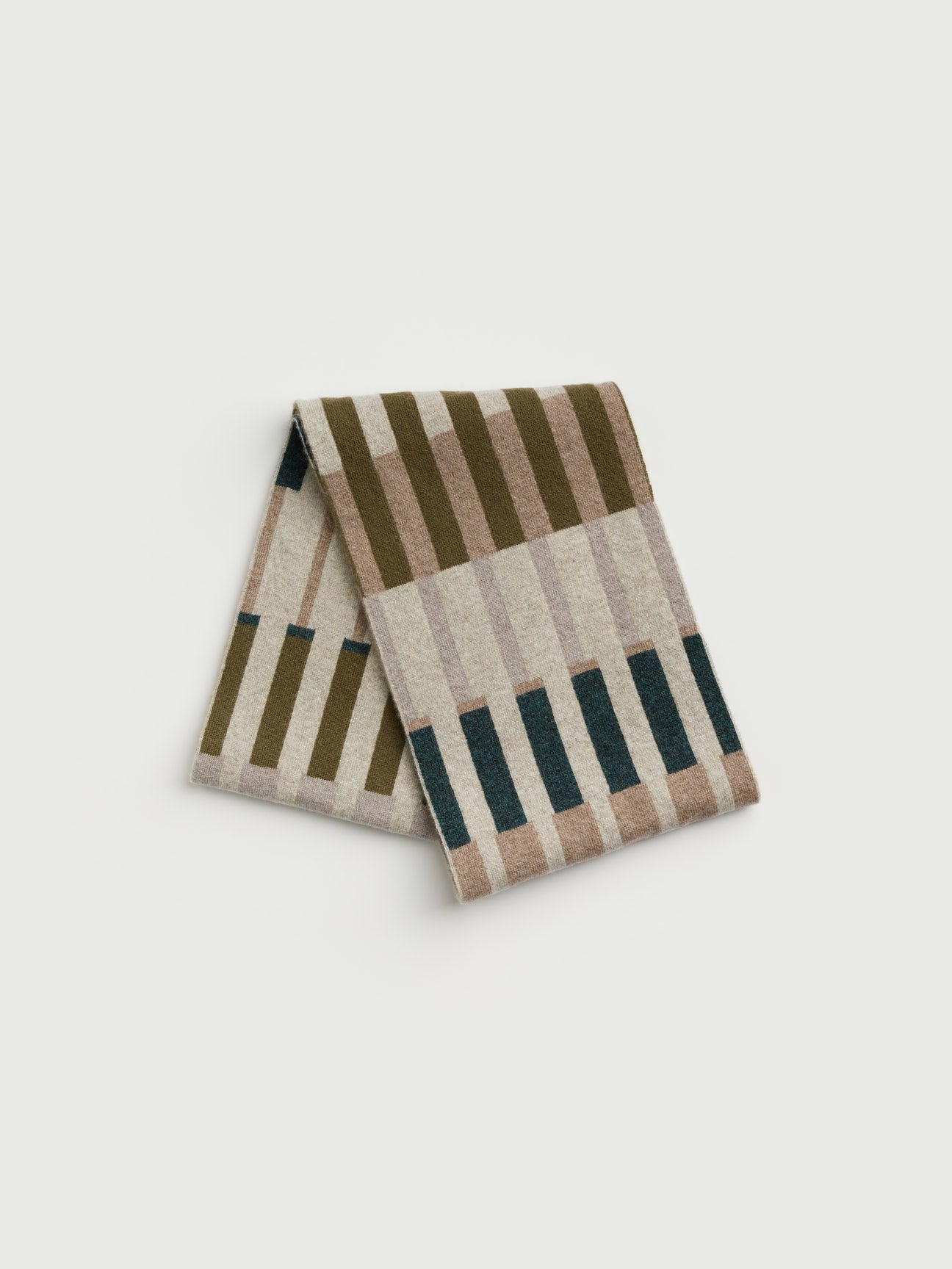 Circle Scarf "Harbour" - Birch, Wren, Olive