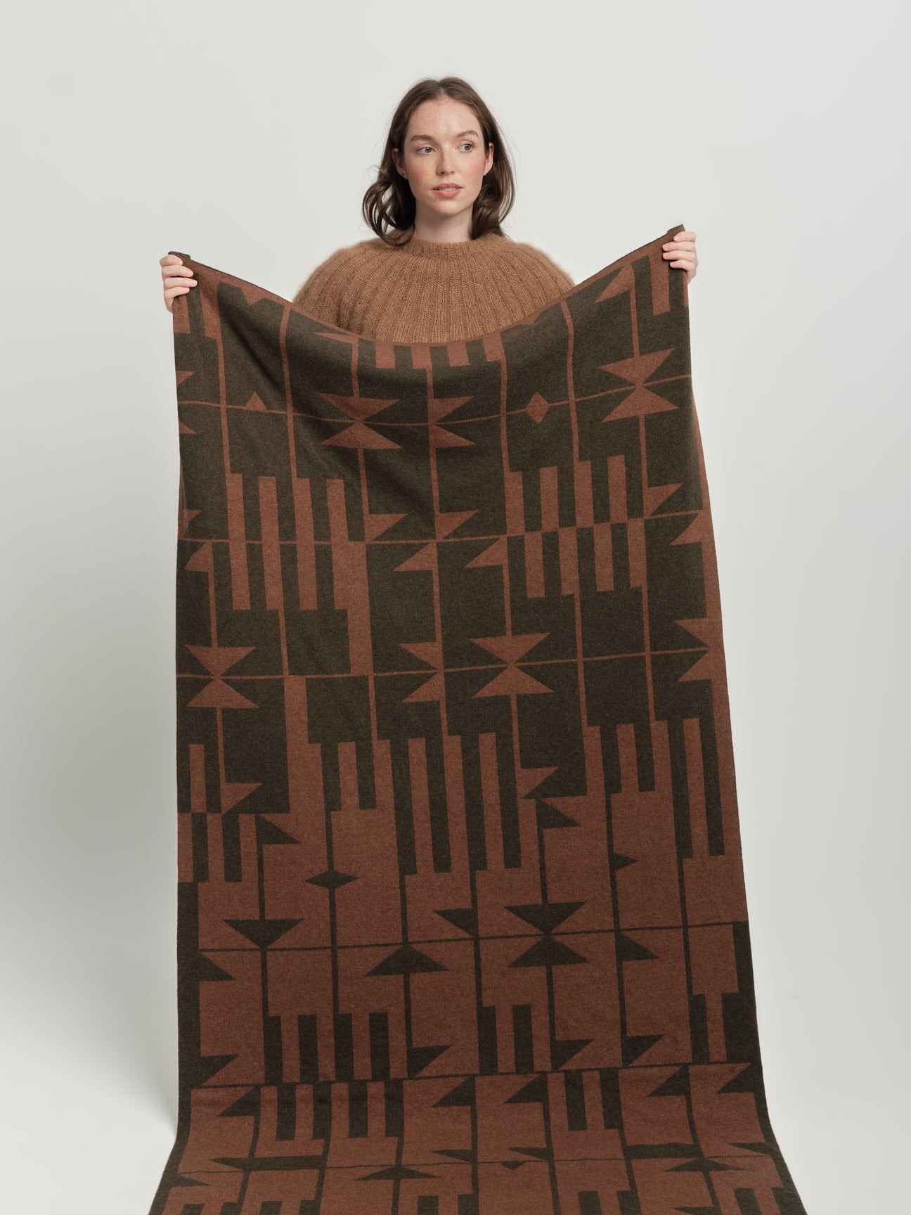 Blanket "Keel" - Nettle & Hazelnut