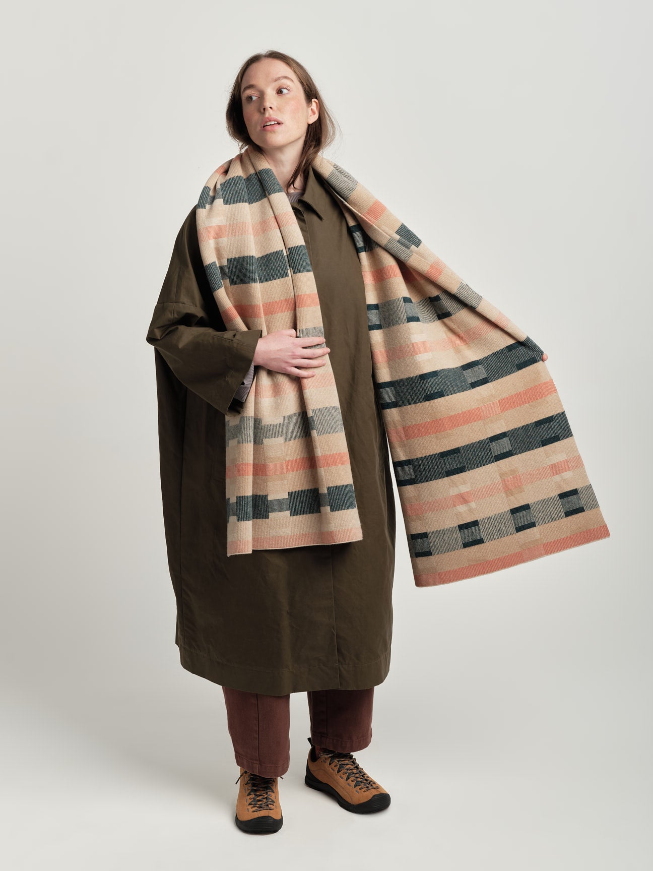 Scarf "Stockholm" - Barley, Rosehip, Ink