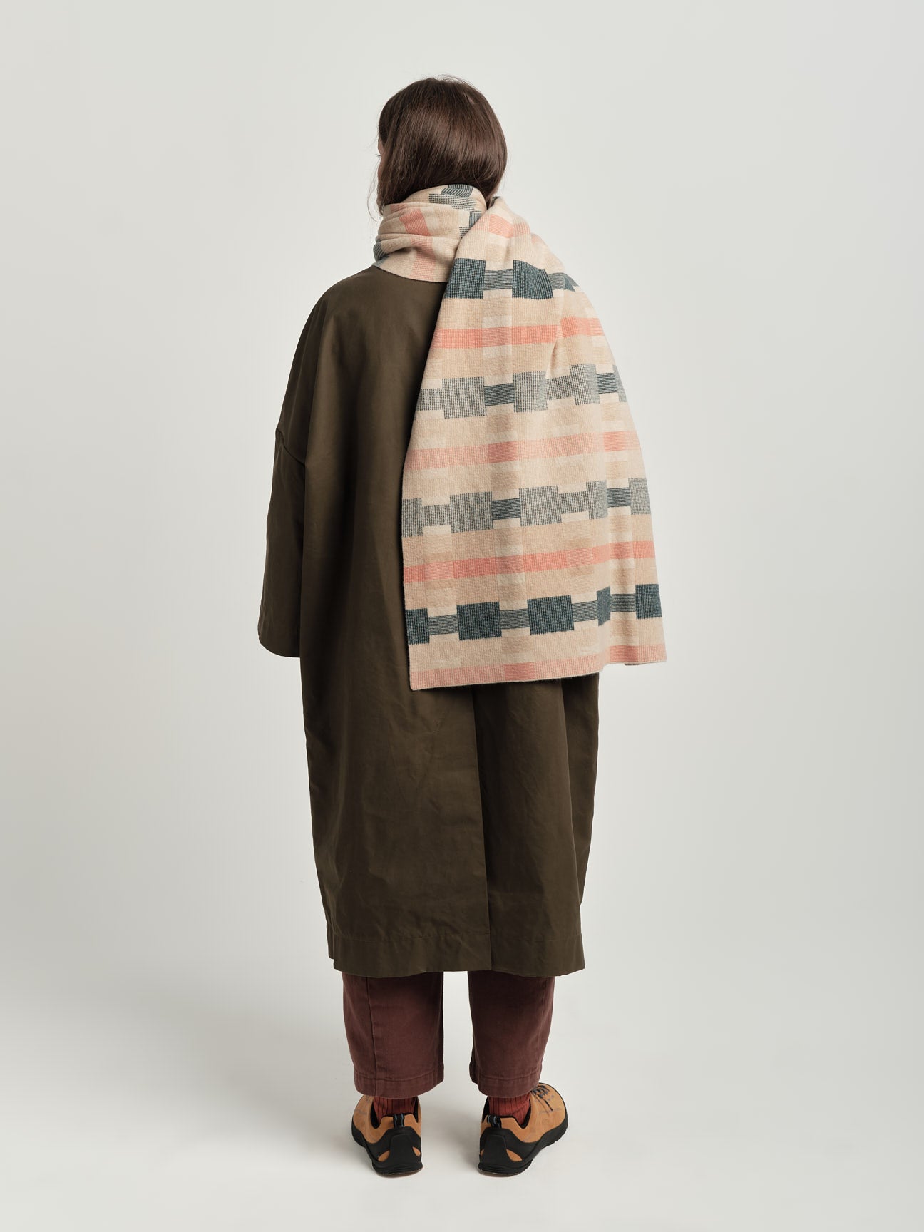 Scarf "Stockholm" - Barley, Rosehip, Ink